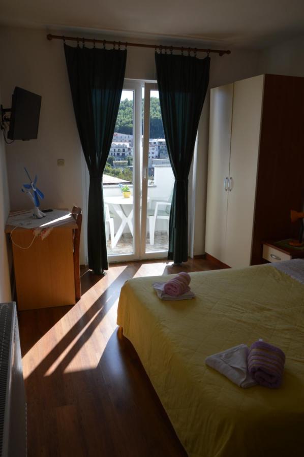 Apartman Mare Drvenik  Dış mekan fotoğraf